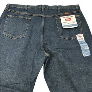 Rustler Relaxed Fit Men’s Jeans 42/30 NWT‎